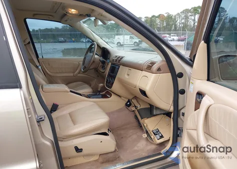 2003 Mercedes-Benz Ml 350 z USA, uszkodzony, nr VIN 4JGAB57E23A419829